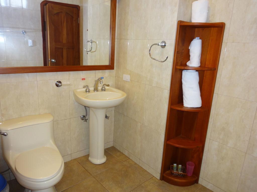 Hotel Del Sol Galapagos Puerto Ayora  Ngoại thất bức ảnh